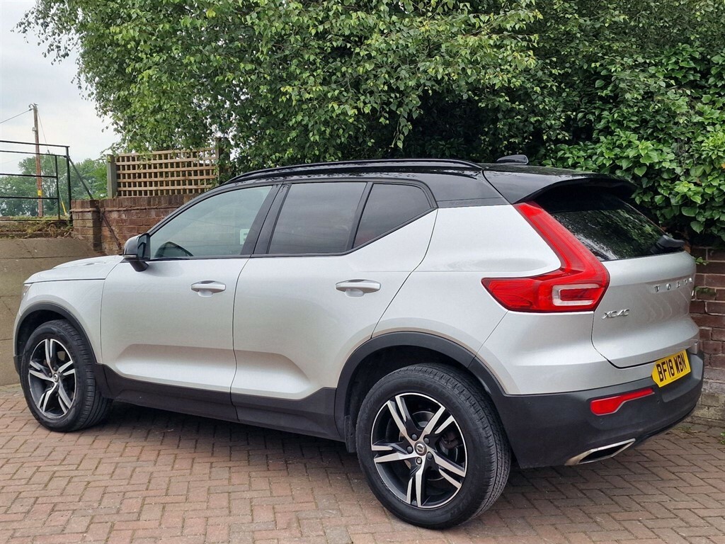 Volvo XC40 2.0 T4 R-design Awd Euro 6 Ss Silver #3