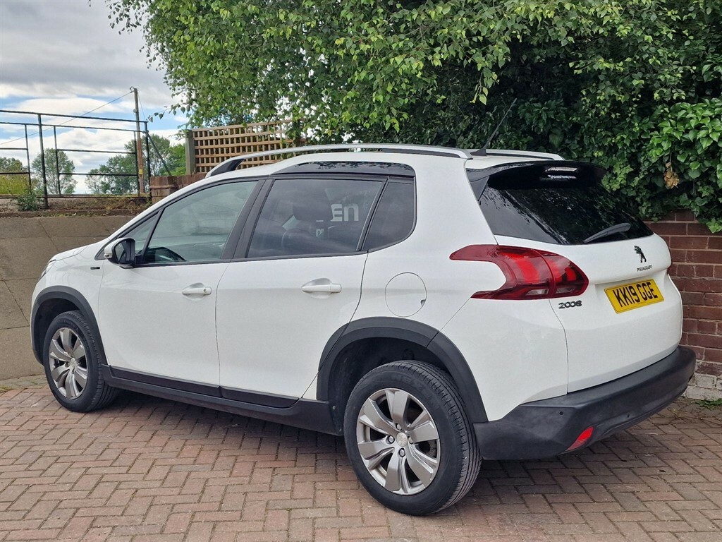 Peugeot 2008 1.5 Bluehdi Signature Euro 6 Ss White #3