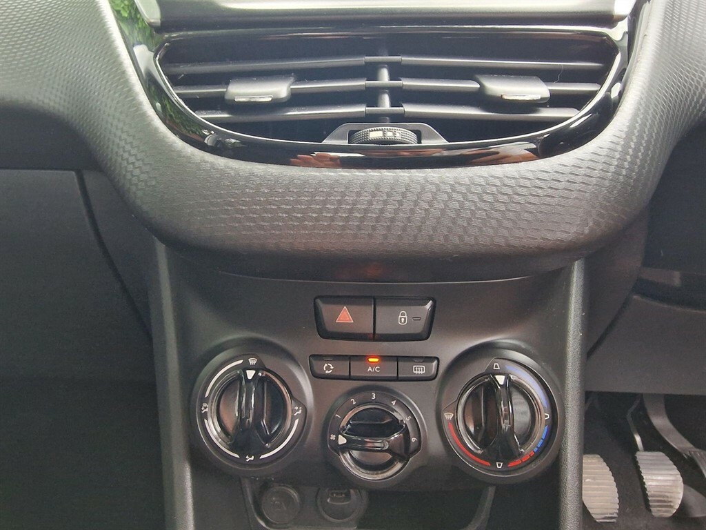 Peugeot 2008 Allure Grey #28