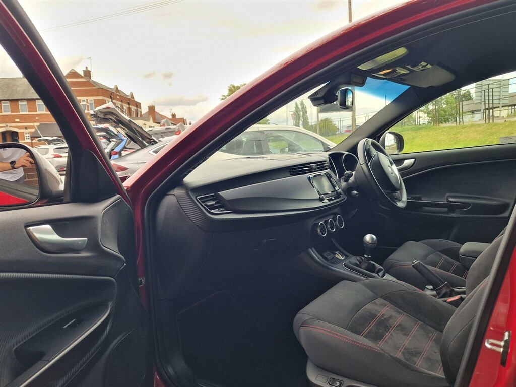 Alfa Romeo Giulietta Tb Multiair Speciale Red #30