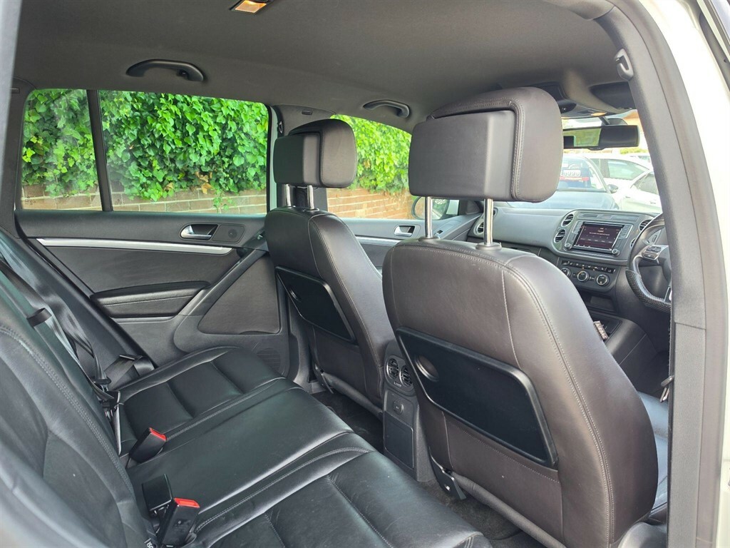 Volkswagen Tiguan Tdi Bluemotion Tech Sel #16