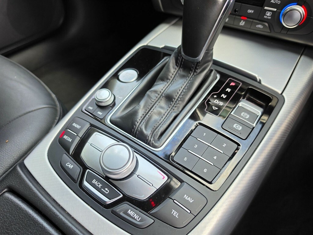 Audi A6 Avant Se Executive White #32