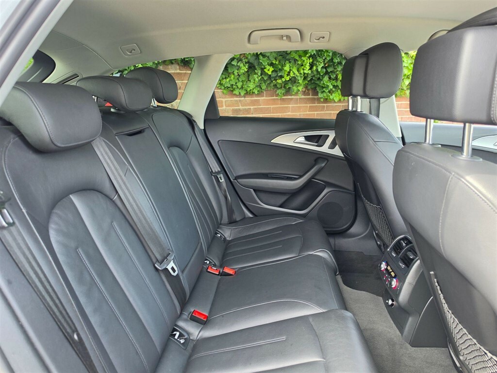 Audi A6 Avant Se Executive White #16