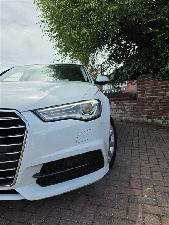 Audi A6 Avant Se Executive White #9