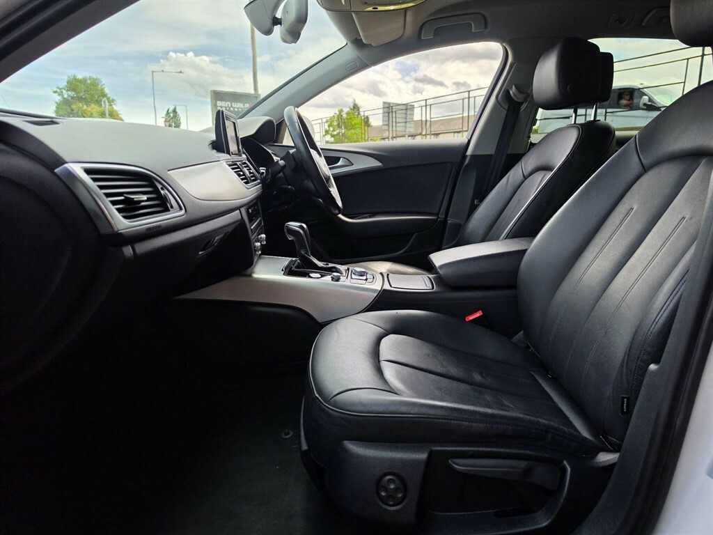 Audi A6 Avant Se Executive White #19