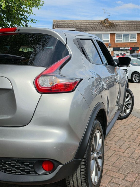 Nissan Juke 1.2 Dig-t Tekna Hatchback  #7