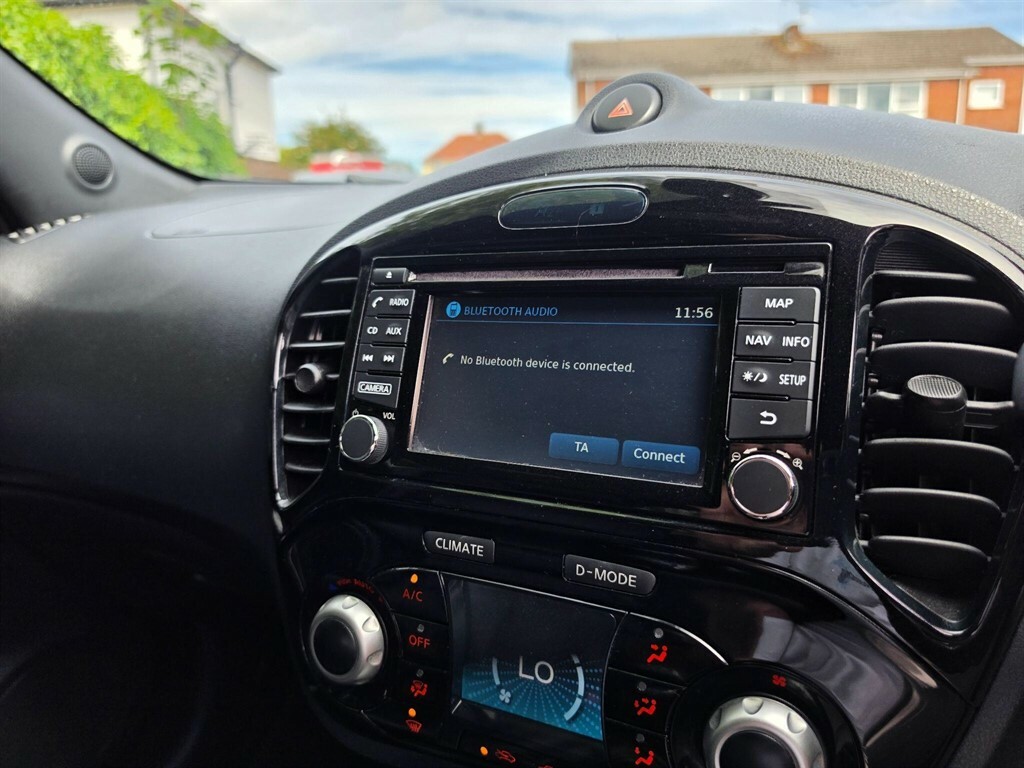 Nissan Juke 1.2 Dig-t Tekna Hatchback  #25