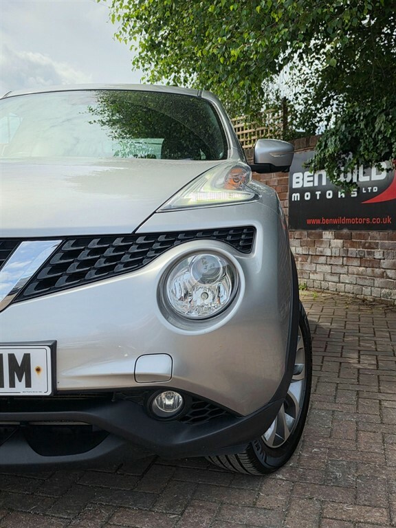 Nissan Juke 1.2 Dig-t Tekna Hatchback  #8