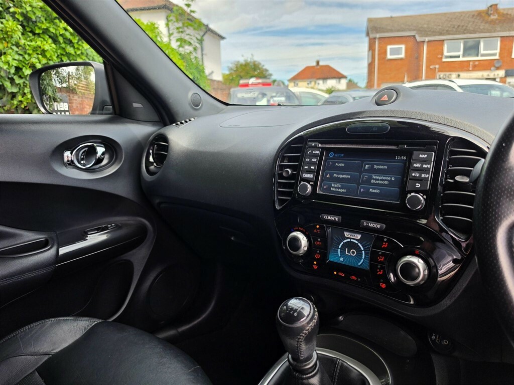 Nissan Juke 1.2 Dig-t Tekna Hatchback  #27