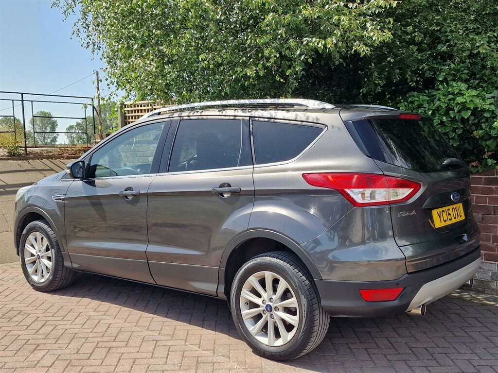 Ford Kuga 2.0 Tdci Titanium 2Wd Euro 6 Ss Grey #3