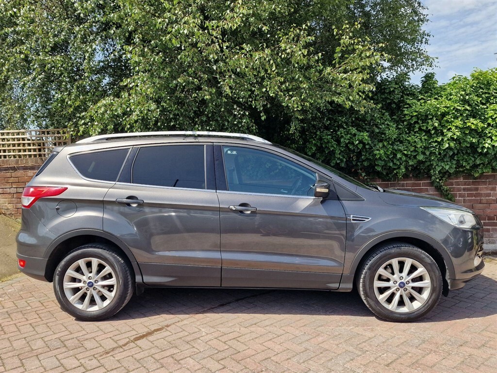 Ford Kuga 2.0 Tdci Titanium 2Wd Euro 6 Ss Grey #8
