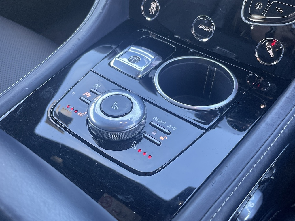Aston Martin Rapide S V12 552 Touchtronic III Black #18
