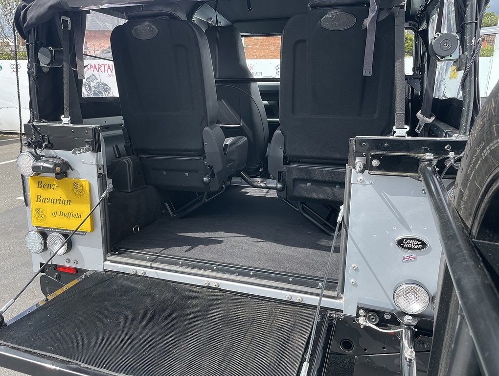 Land Rover Defender 90 Td Hard Top Green #33