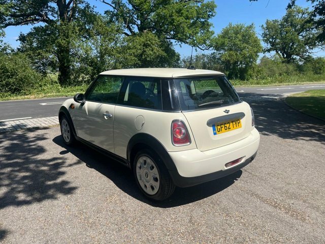 Mini Hatch 1.6 Cooper D Silver #5