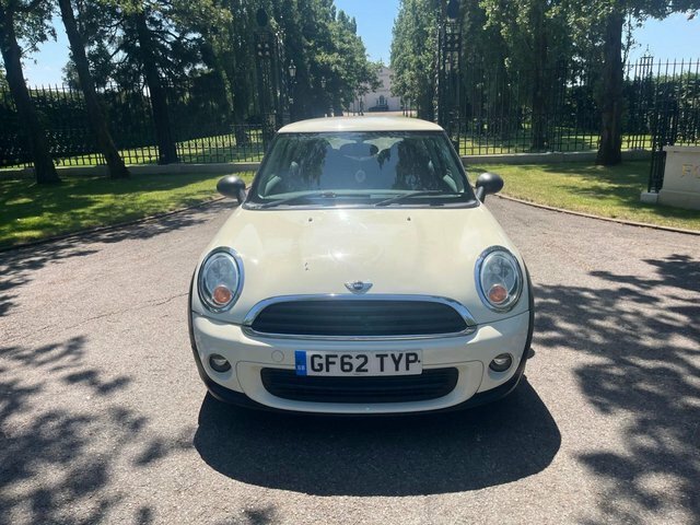 Mini Hatch 1.6 Cooper D Silver #2