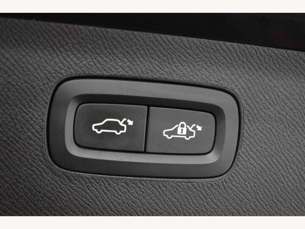 Volvo XC90 D5 Powerpulse Momentum Pro Awd Gold #30