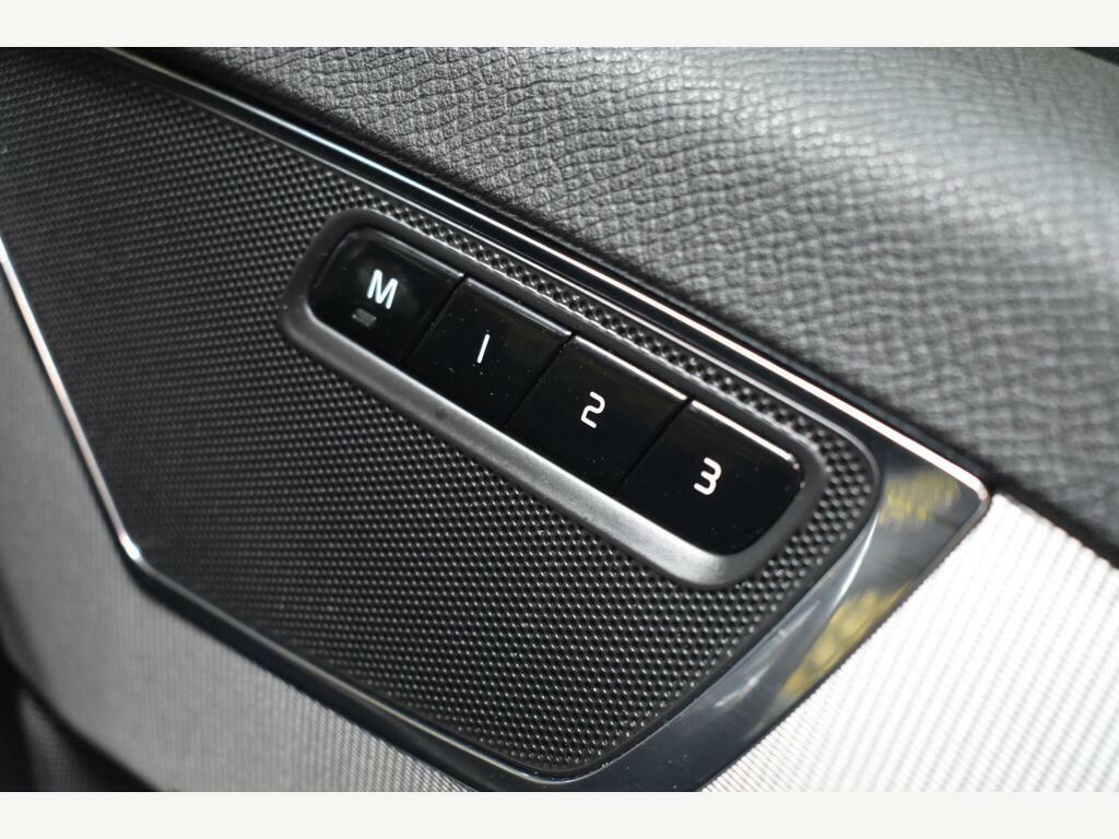Volvo XC90 D5 Powerpulse Momentum Pro Awd Gold #24