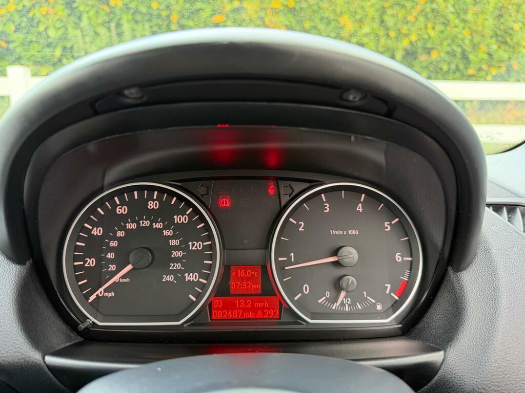 BMW 1 Series 2.0 118D M Sport Euro 4 Black #22