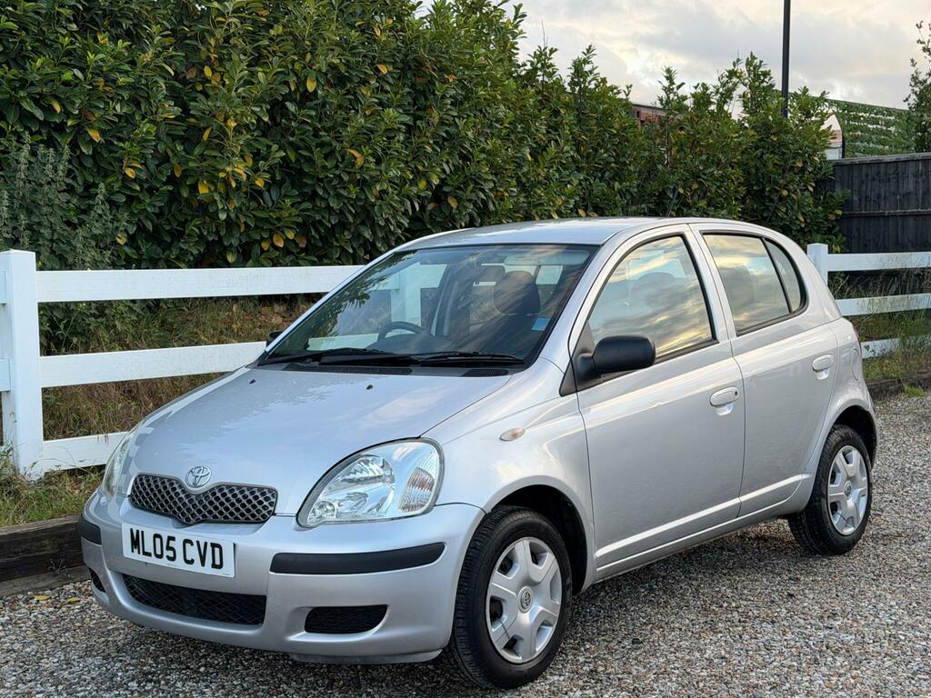 Toyota Yaris T3 Silver #6