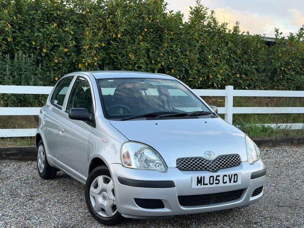 Toyota Yaris T3 Silver