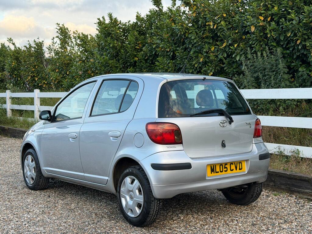Toyota Yaris T3 Silver #3