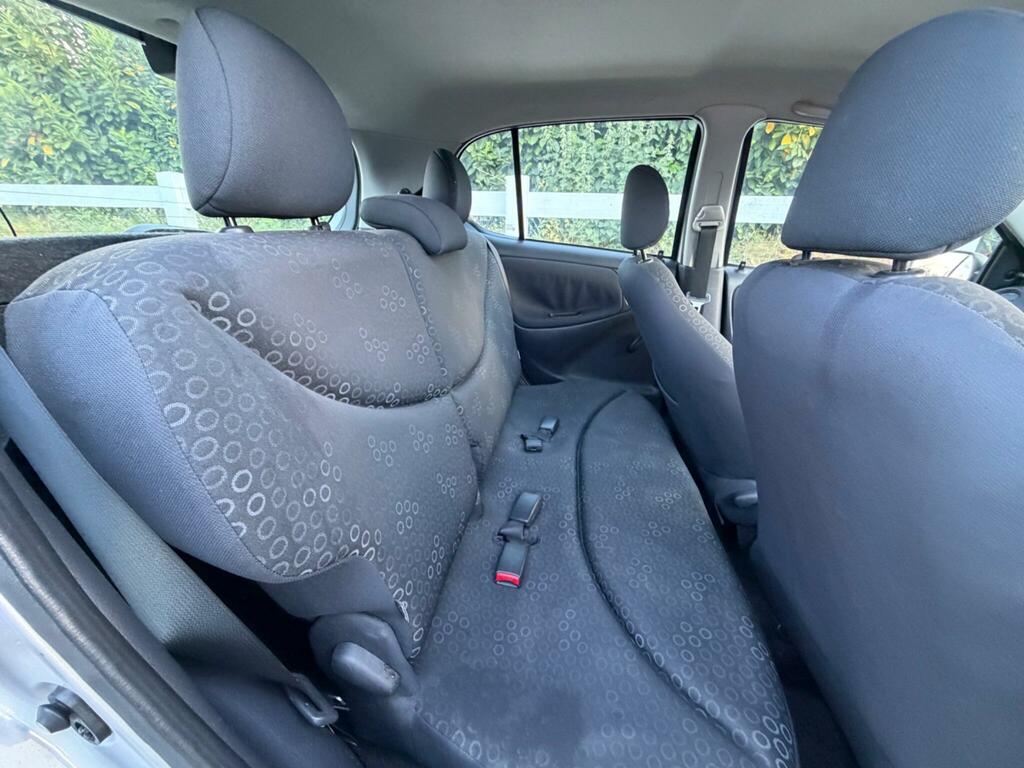 Toyota Yaris 1.3 Vvt-i T Spirit Hatchback Blue #19