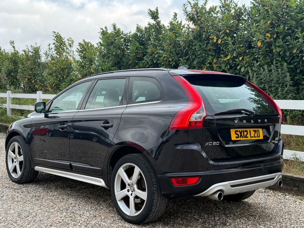 Volvo XC60 R-design Black #3