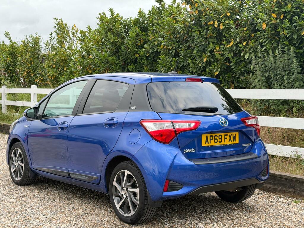 Toyota Yaris Y20 Bi-tone Blue #3