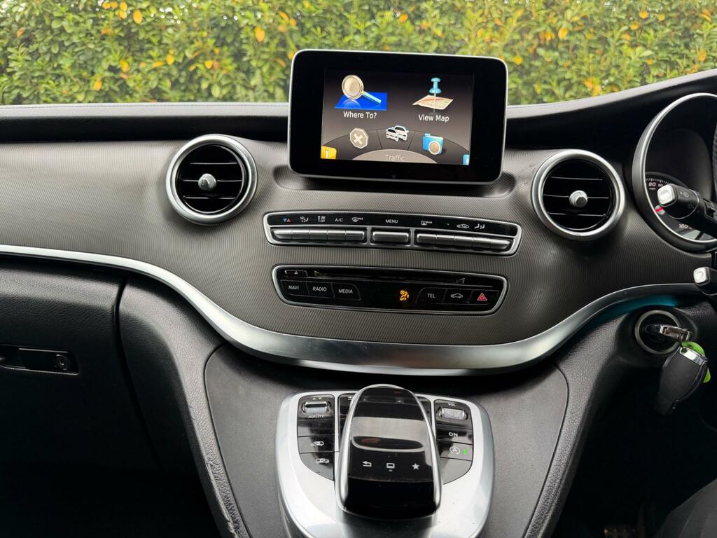 Mercedes-Benz V Class   #18