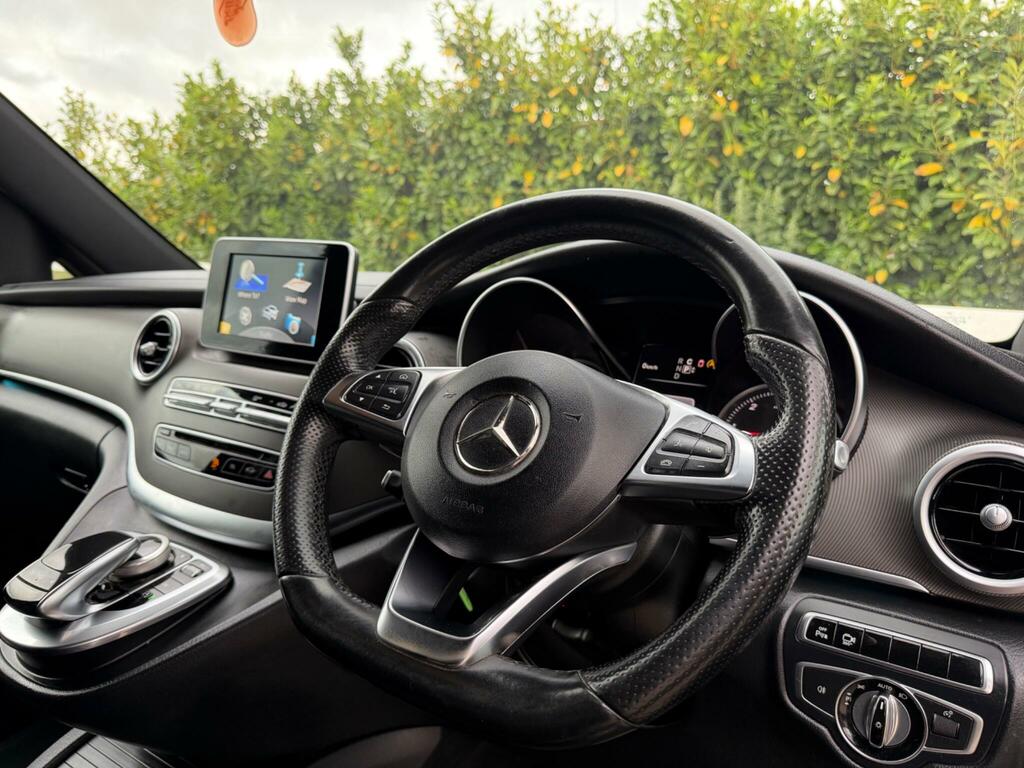 Mercedes-Benz V Class   #17