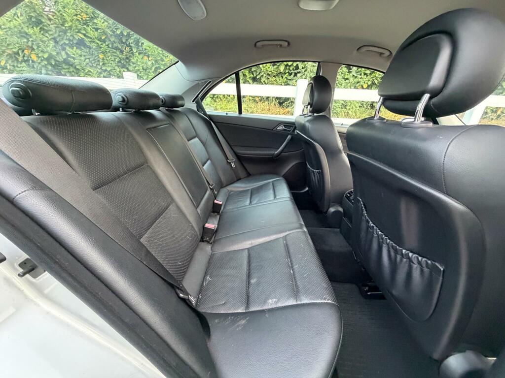 Mercedes-Benz C Class C200 Cdi Se Silver #18