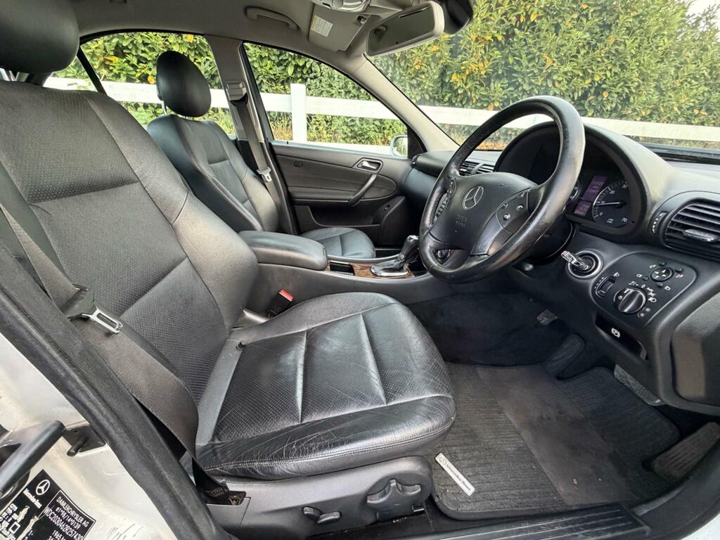 Mercedes-Benz C Class C200 Cdi Se Silver #16
