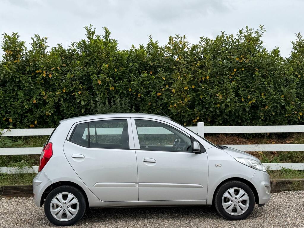 Hyundai I10 Active 20 A Year Red #11