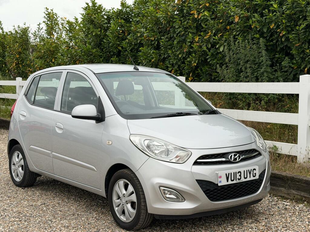 Hyundai I10 Active 20 A Year Red #7
