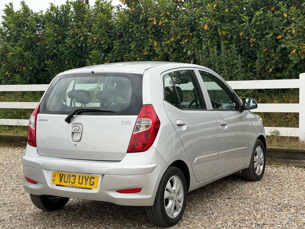 Hyundai I10 Active 20 A Year Red #13