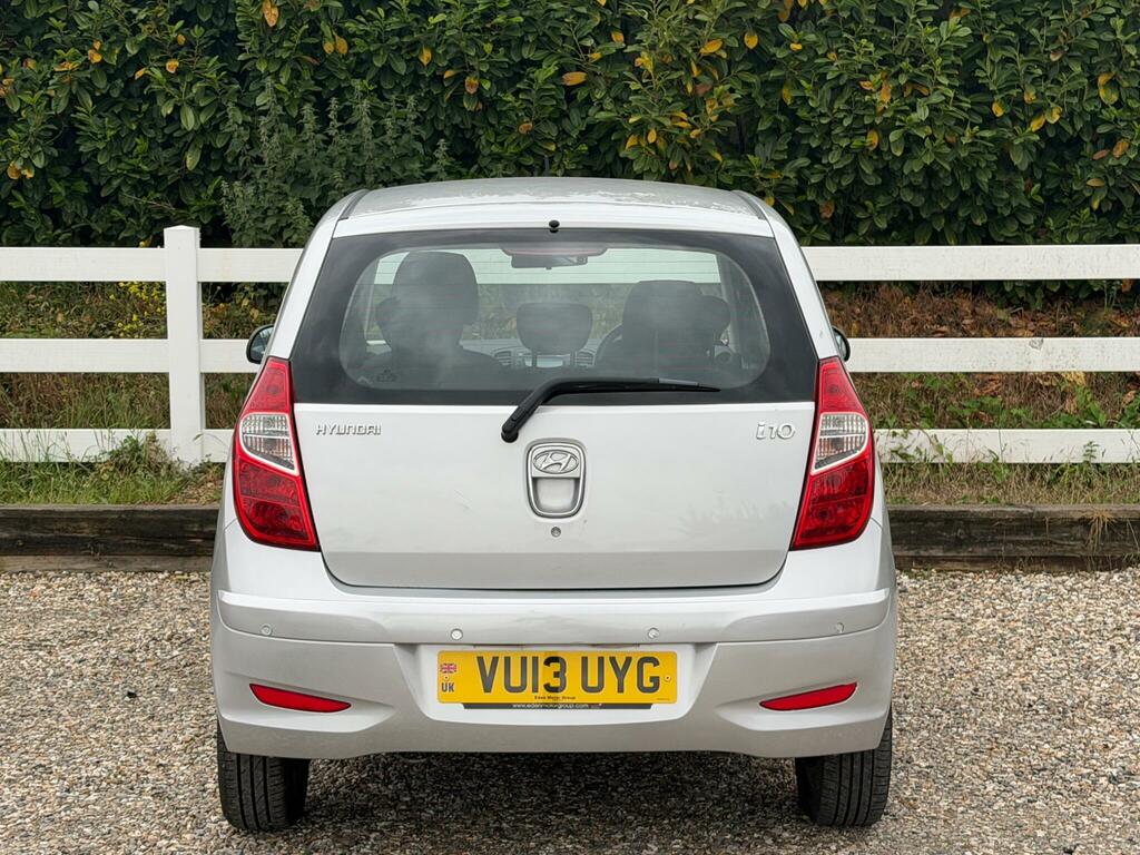 Hyundai I10 Active 20 A Year Red #10