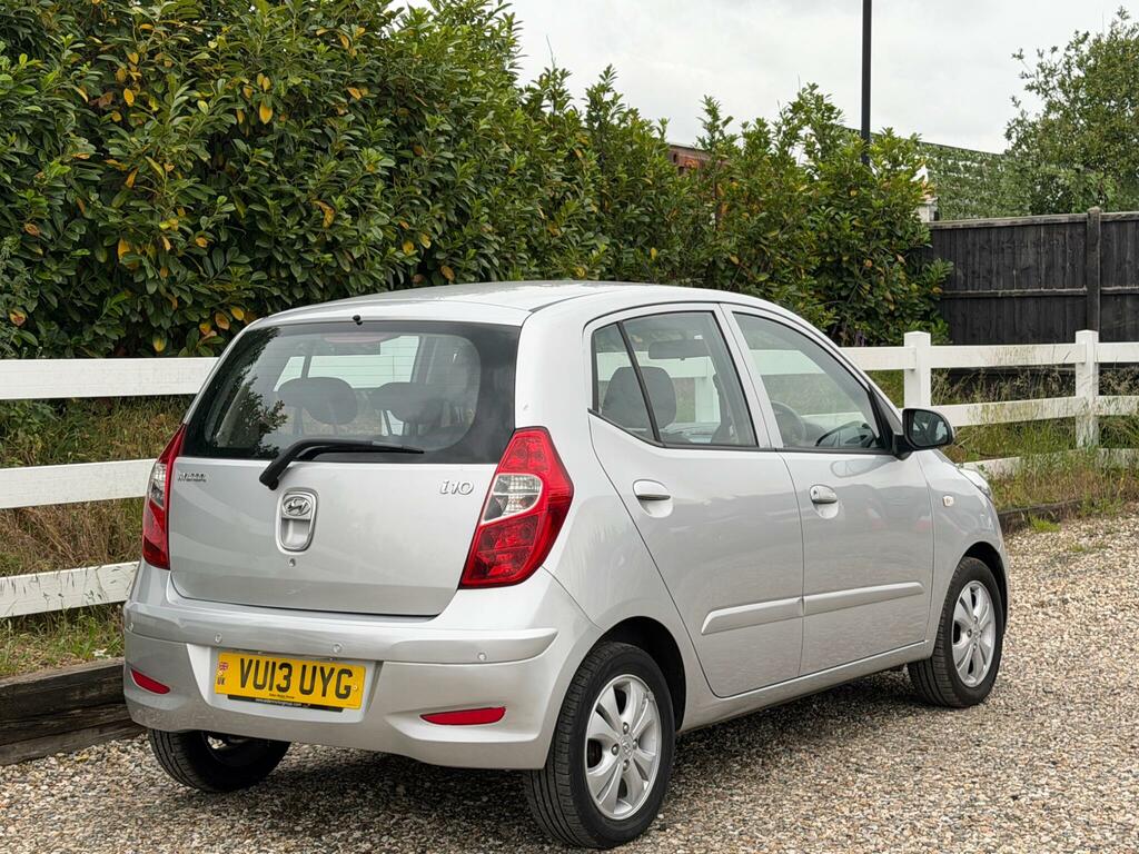 Hyundai I10 Active 20 A Year Red #12