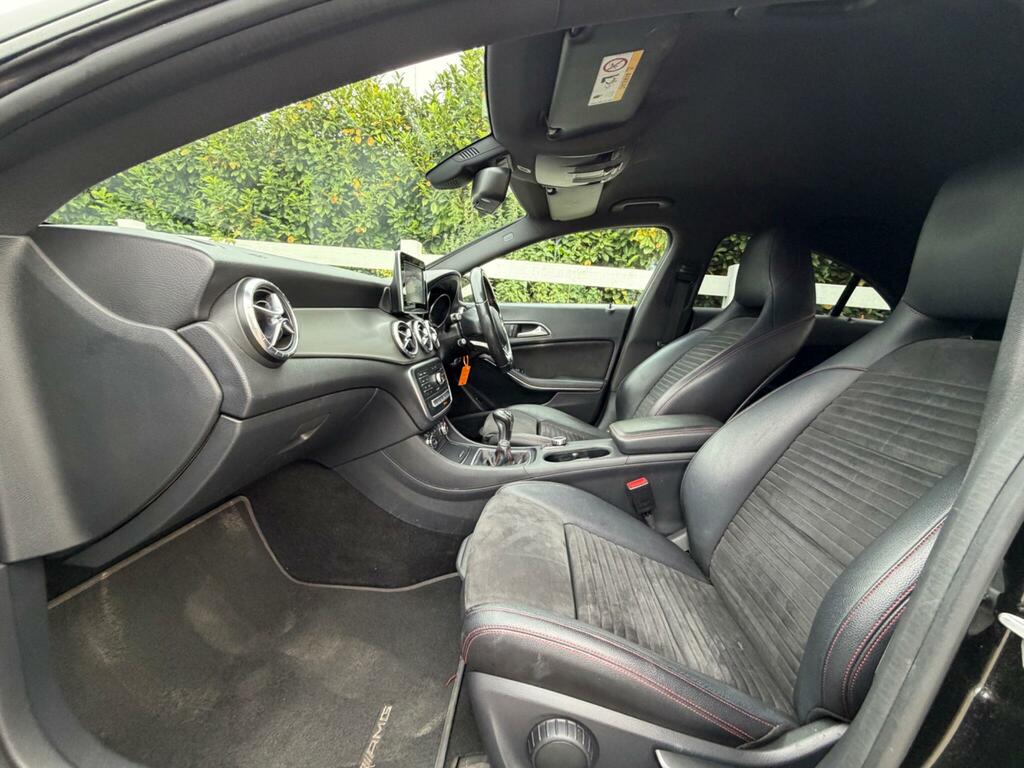 Mercedes-Benz CLA Class 2.0 Cla250 4Matic Engineered Black #31