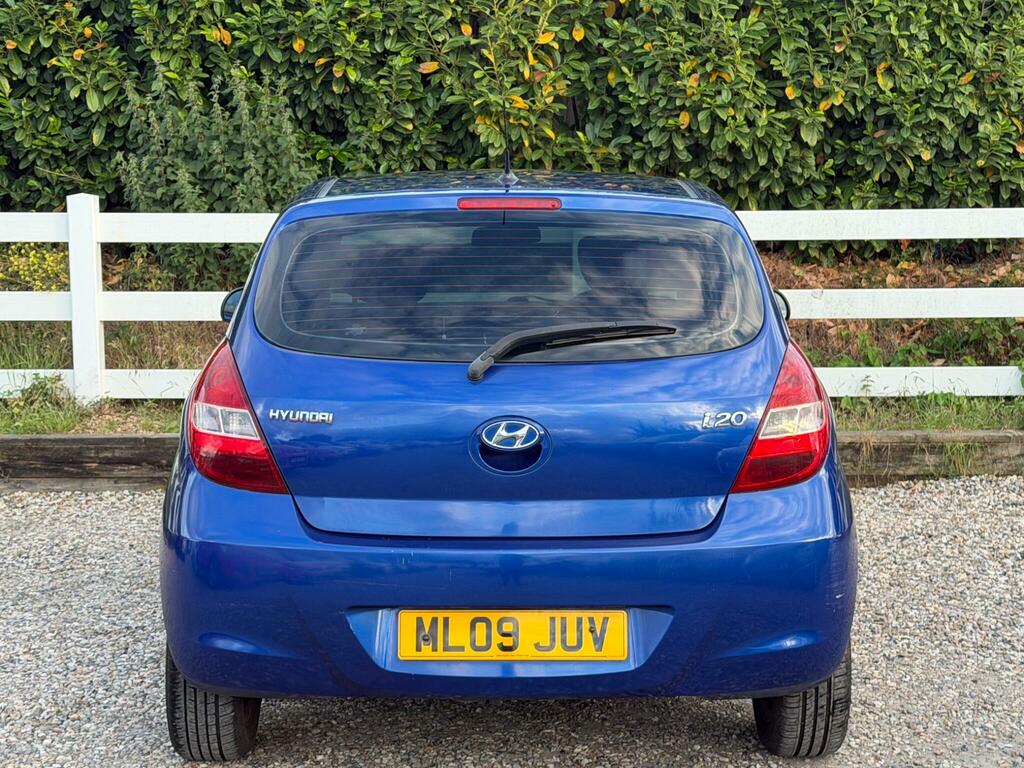Hyundai I20 Classic Blue #11