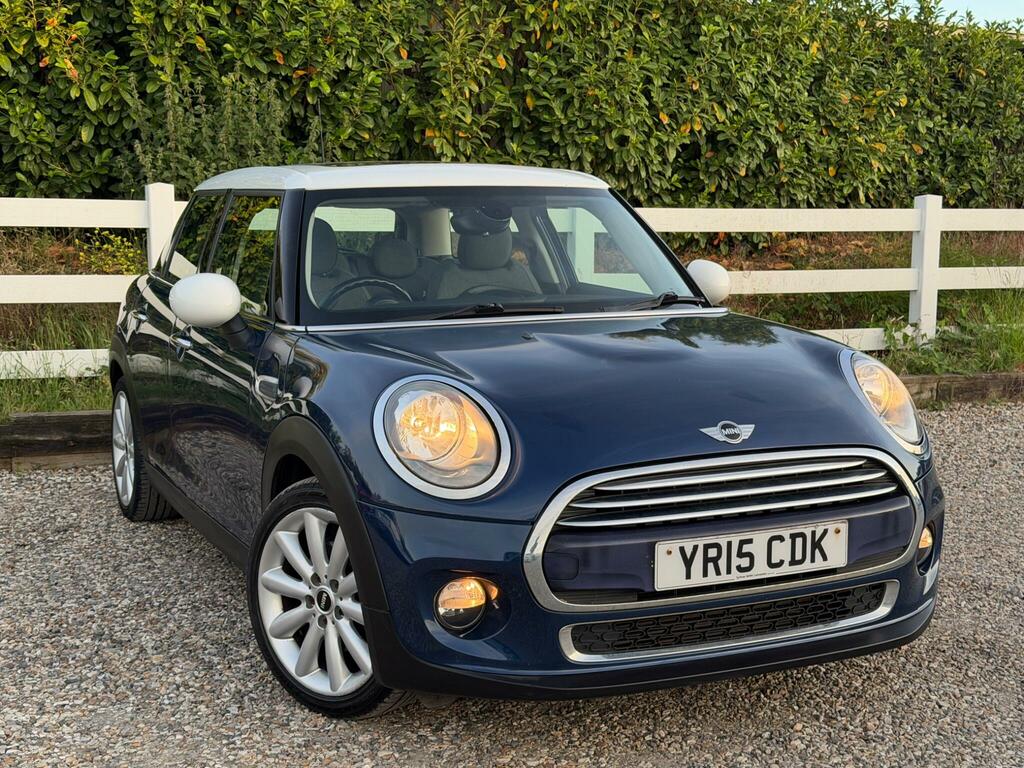 Mini Hatch Cooper Blue