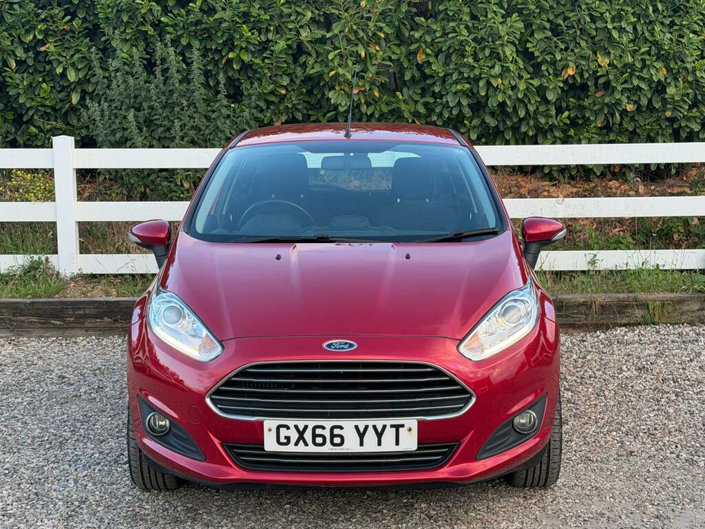 Ford Fiesta Zetec Red #3