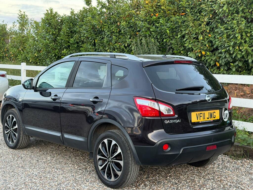 Nissan Qashqai N-tec Black #3
