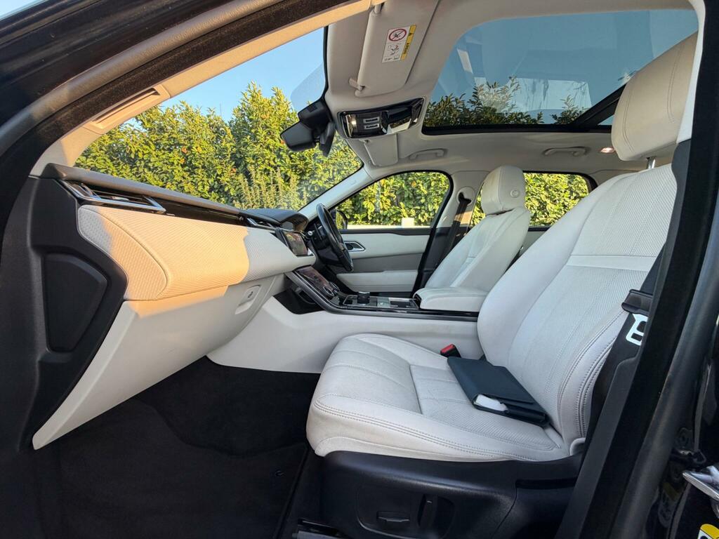 Land Rover Range Rover Velar 2.0 D240 R-dynamic S Silver #35
