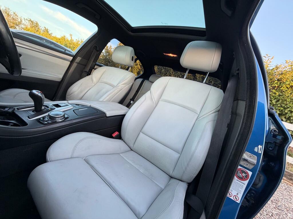 BMW M5 4.4 M5 553 Bhp Blue #35