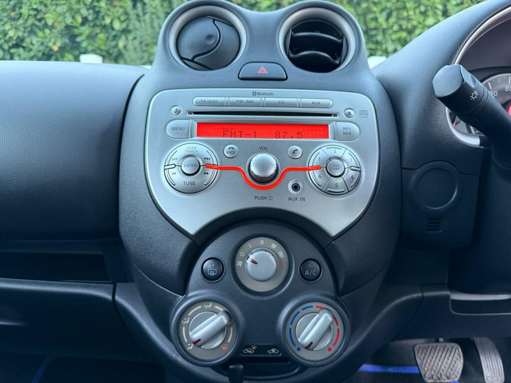 Nissan Micra Acenta Black #15