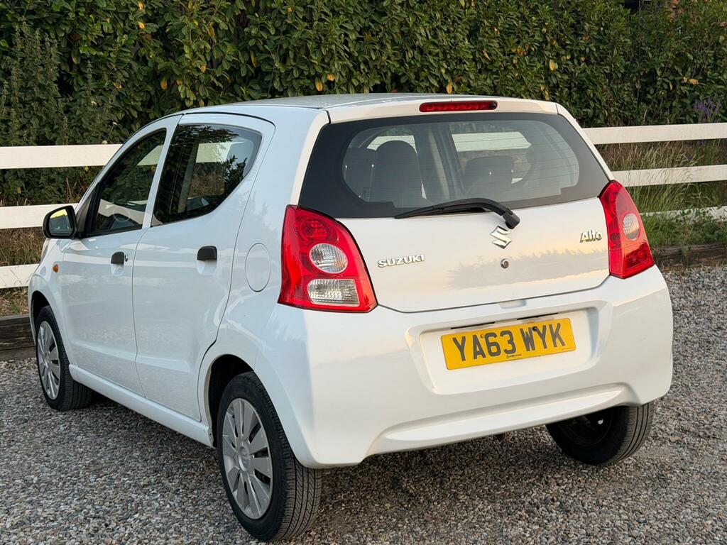 Suzuki Alto Sz White #3