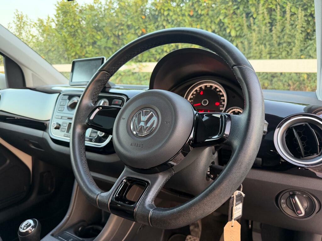 Volkswagen Up Hatchback 1.0 Take Up Euro 5 201565 Blue #25