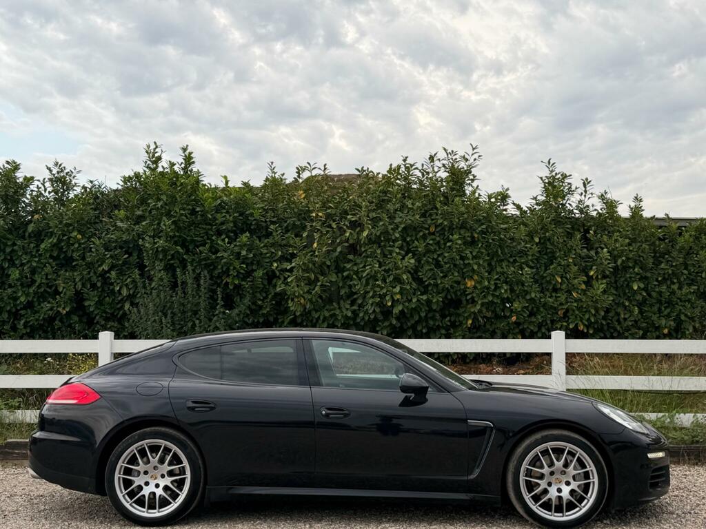 Porsche Panamera Porsche Panamera 4.8 V8 4S Hatchback Pd Black #12