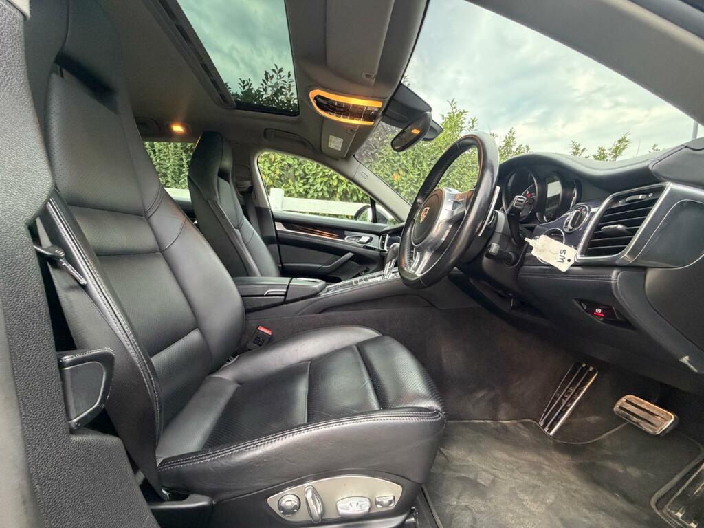Porsche Panamera Porsche Panamera 4.8 V8 4S Hatchback Pd Black #24