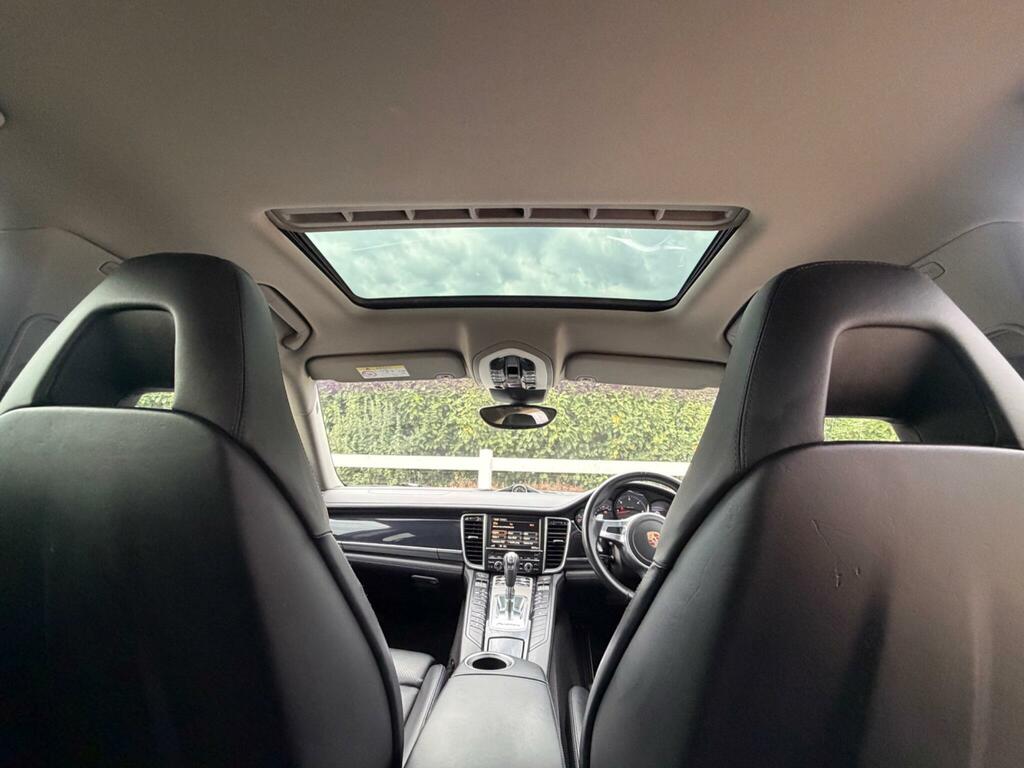 Porsche Panamera Porsche Panamera 4.8 V8 4S Hatchback Pd Black #20